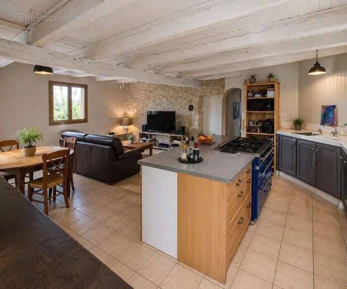 A vendre avec l'Agence Immobilière Le Pic du Quercy - photo 10