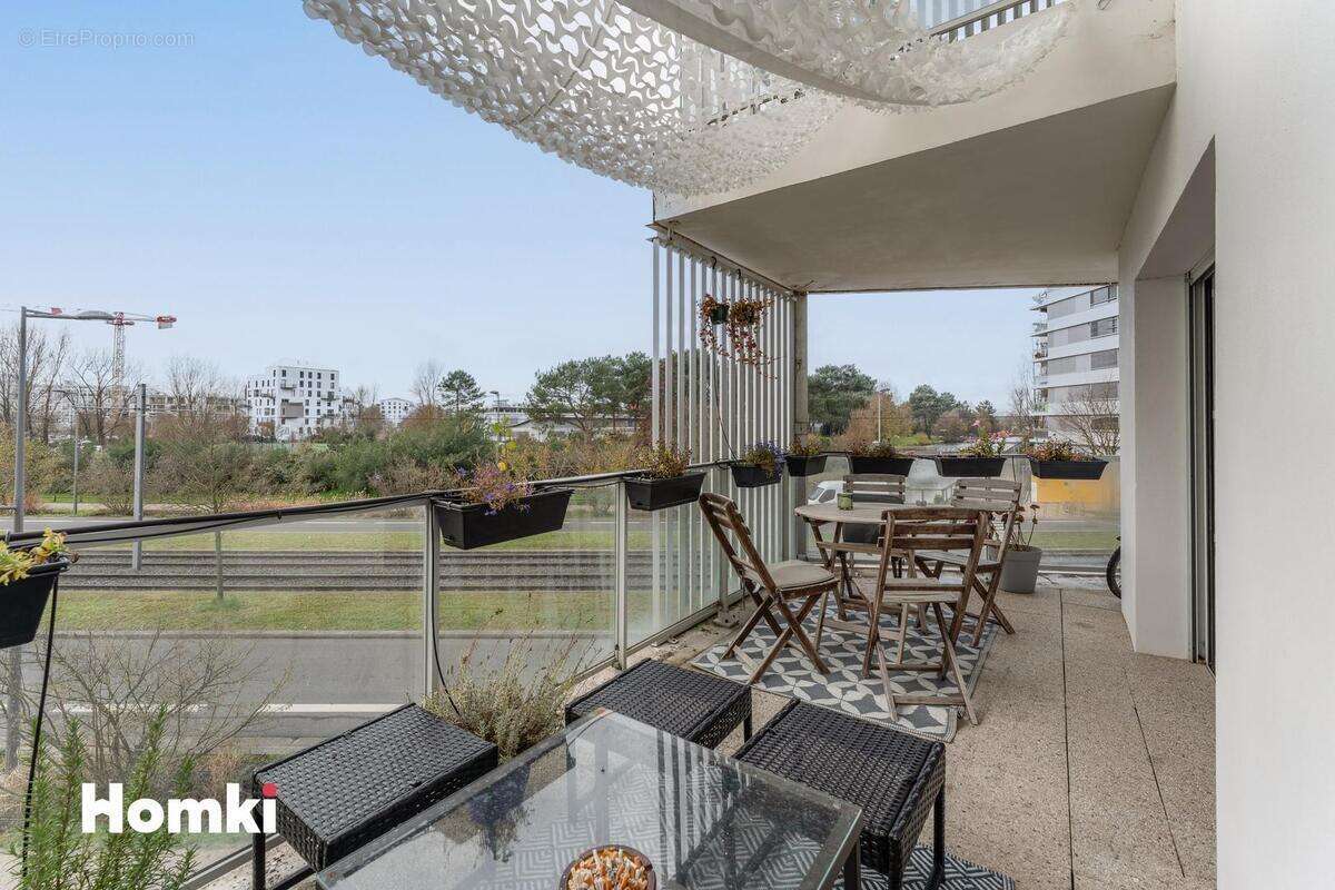 Appartement à BORDEAUX