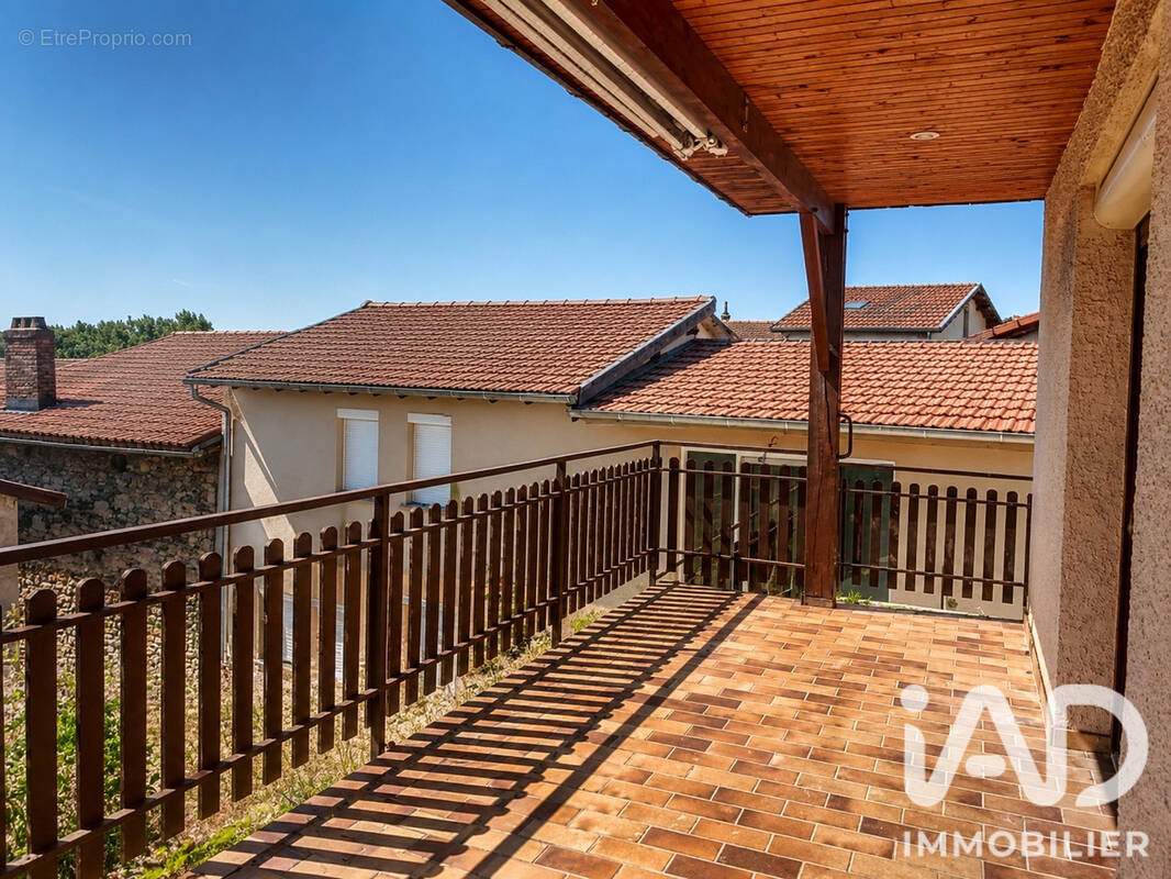 Photo 1 - Maison à COMMUNAY