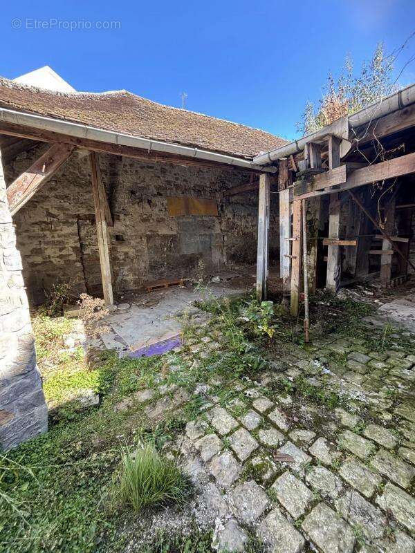 Maison à FONTAINEBLEAU
