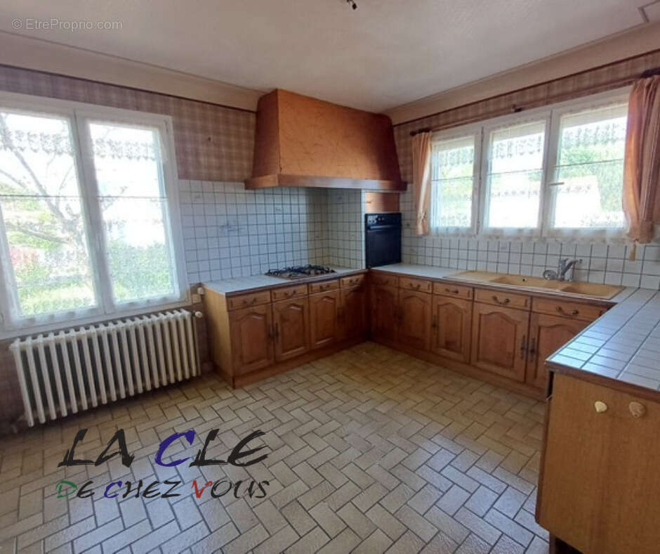Maison à VILLIERS-EN-PLAINE
