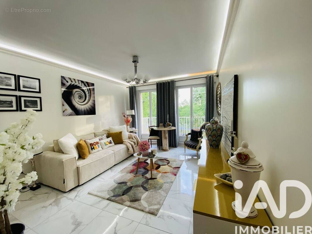 Photo 1 - Appartement à COMPIEGNE