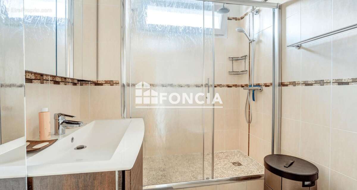 Appartement à NOISY-LE-ROI