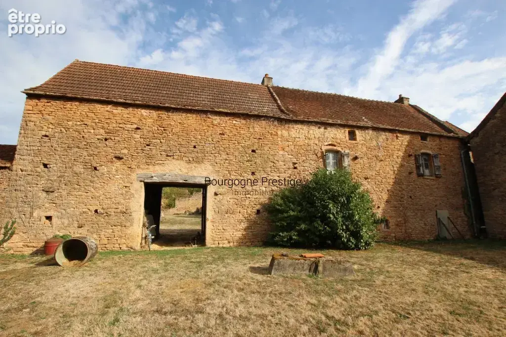 Ensemble immobilier en pierre a renover d'une surface utile de 585 m²* terrain 1800 m² - photo 6