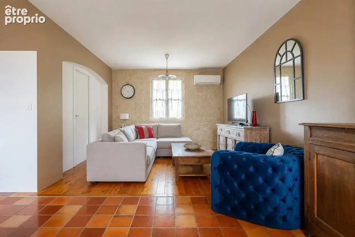 Maison à VELAUX