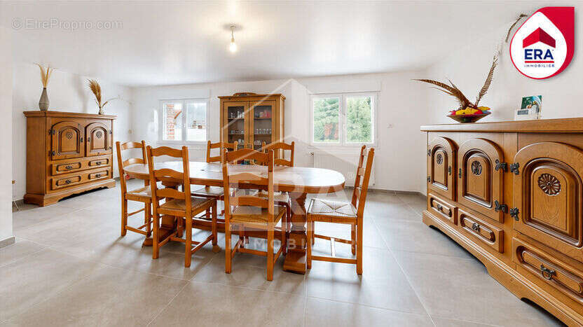 Grands volumes, grands projets : maison 5 chambres + dépendances aménageables - photo 4