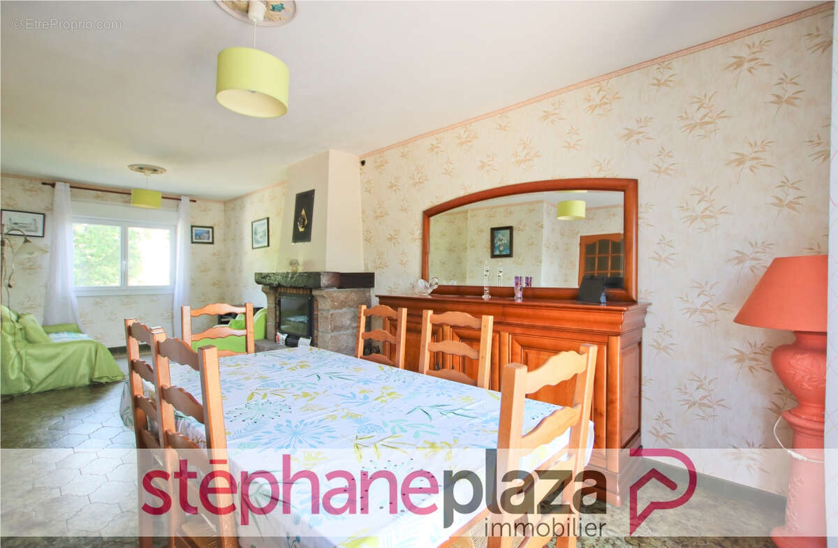 Maison à CHATEAUGIRON