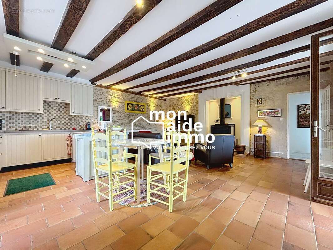 Maison à SAINT-JORY-DE-CHALAIS