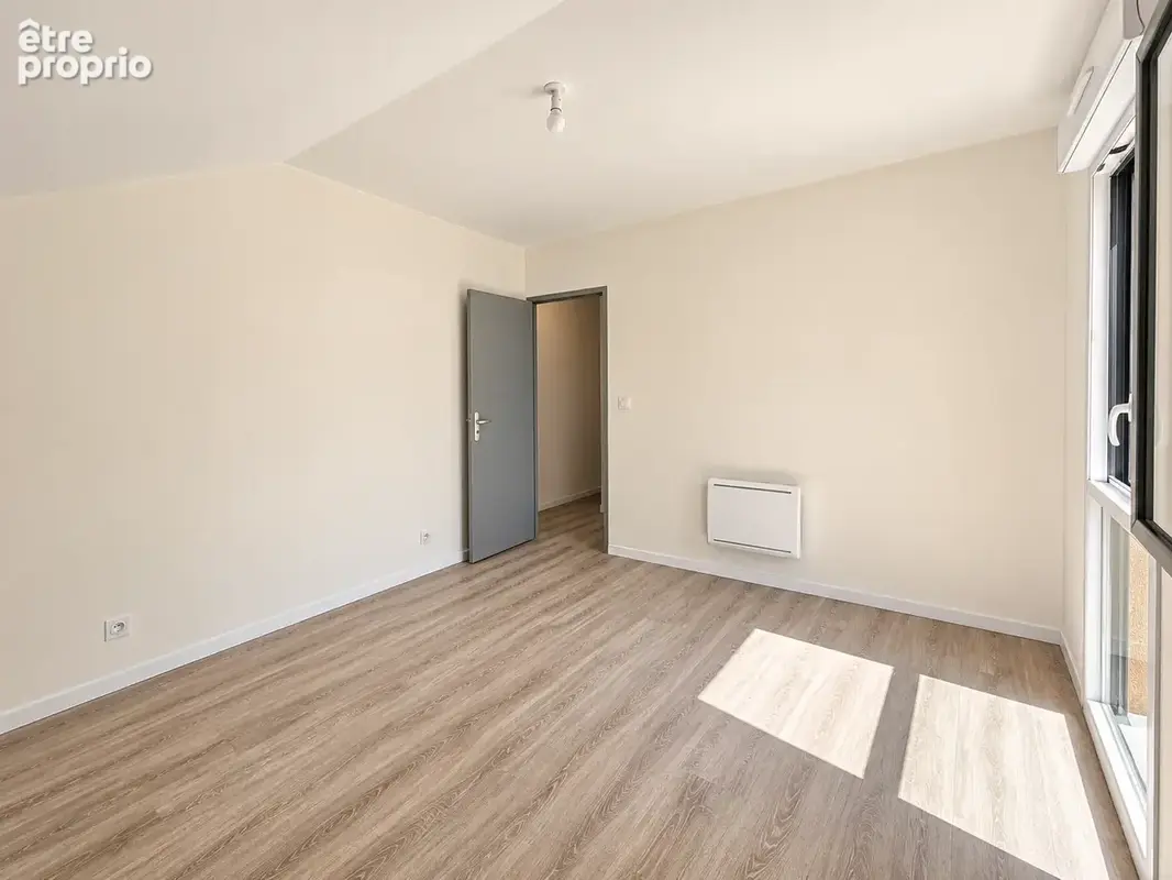 Villa neuve - 114 m2 - 886 m2 de terrain - Tenay - photo 13
