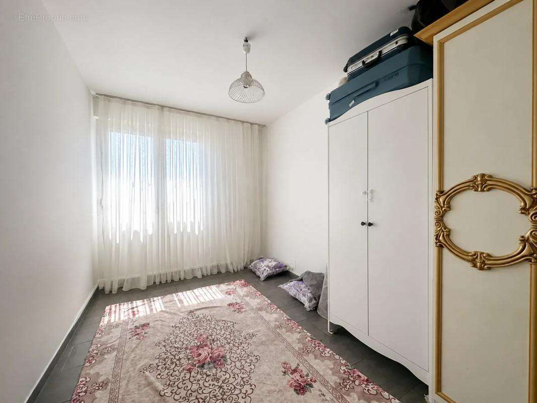 Appartement T4 de 69 m² situé à Marseille - photo 9