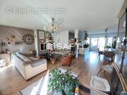 Photo 1 - Maison à PONTAULT-COMBAULT