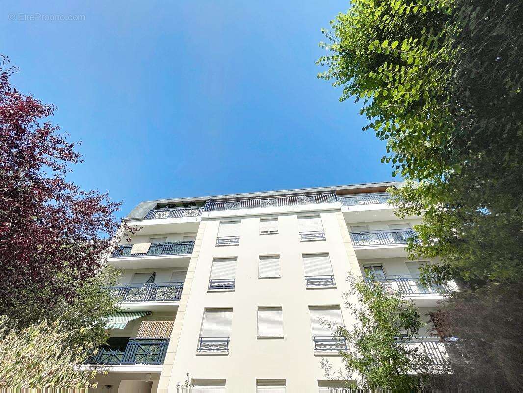 Appartement à CHOISY-LE-ROI