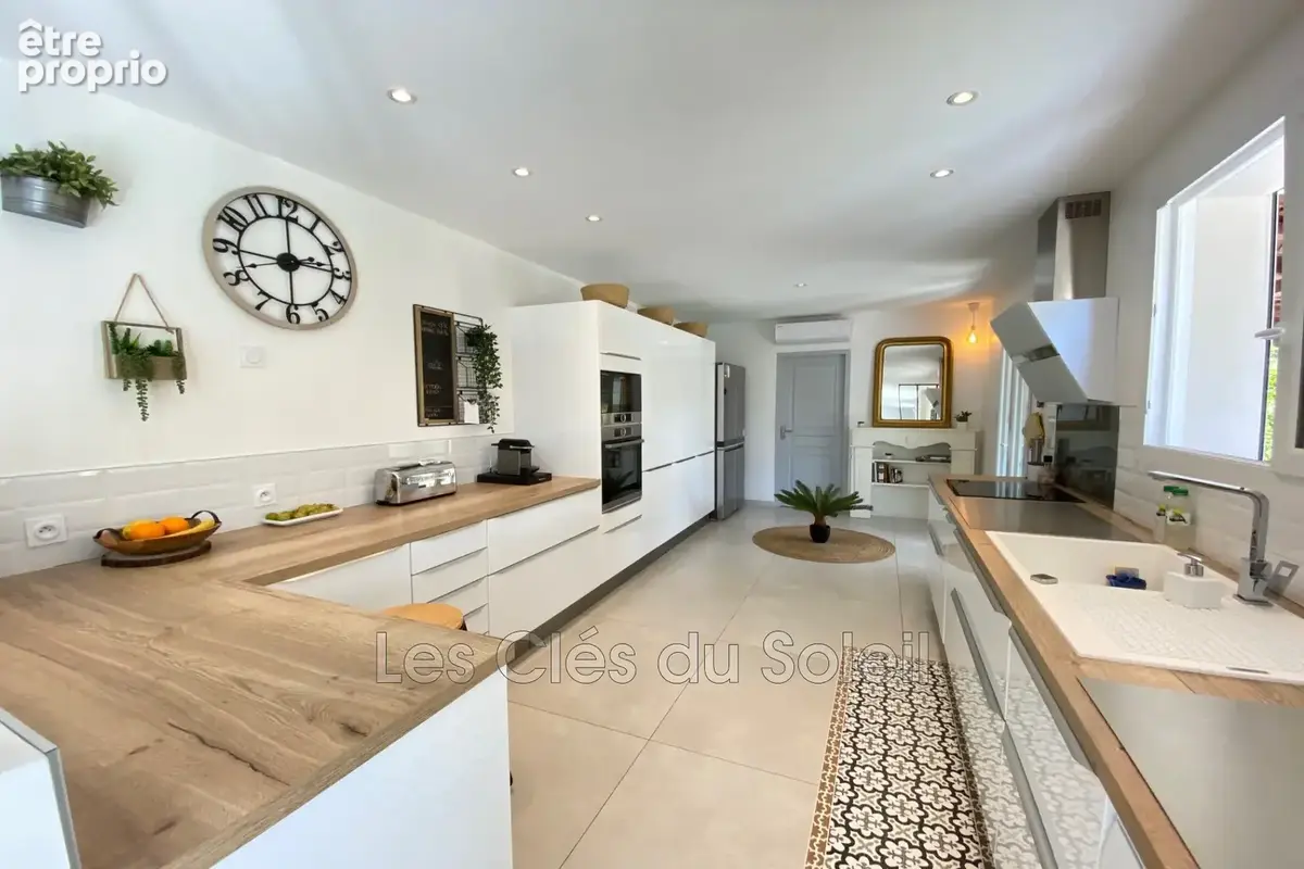 Maison 6 pièces 153 m² à vendre à Besse-Sur-Issole (83890) - photo 6