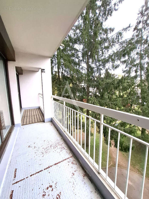 Appartement à LIMEIL-BREVANNES