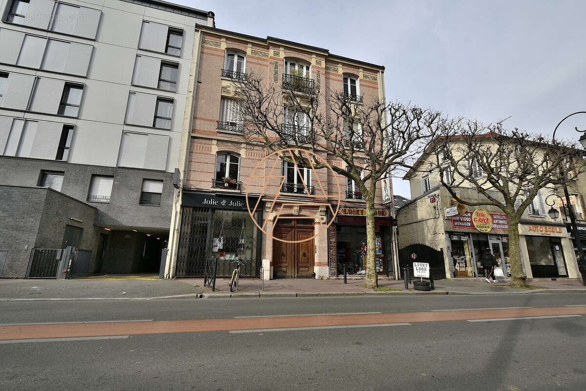 Appartement à SAINT-MAUR-DES-FOSSES