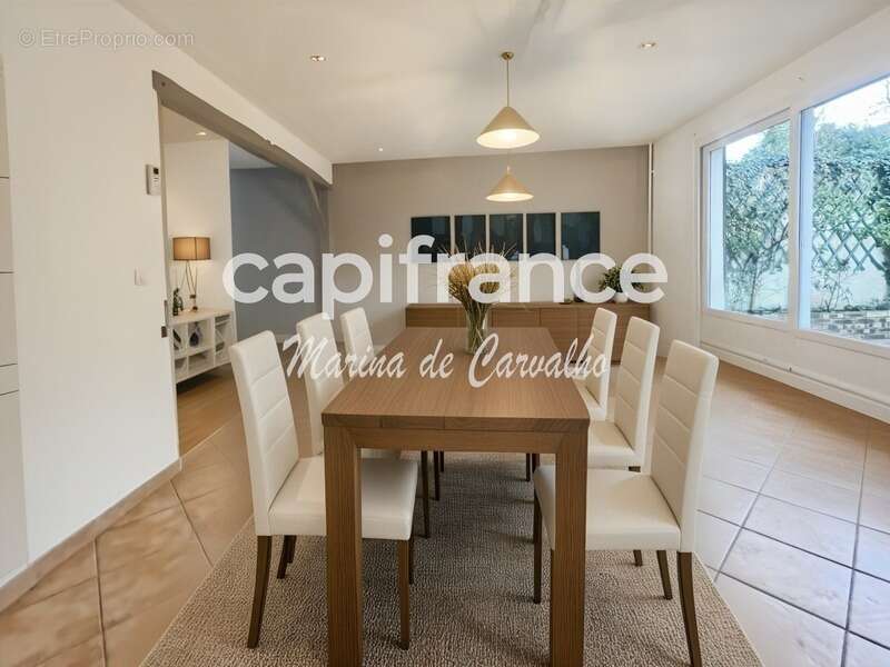 Maison à MAGNANVILLE