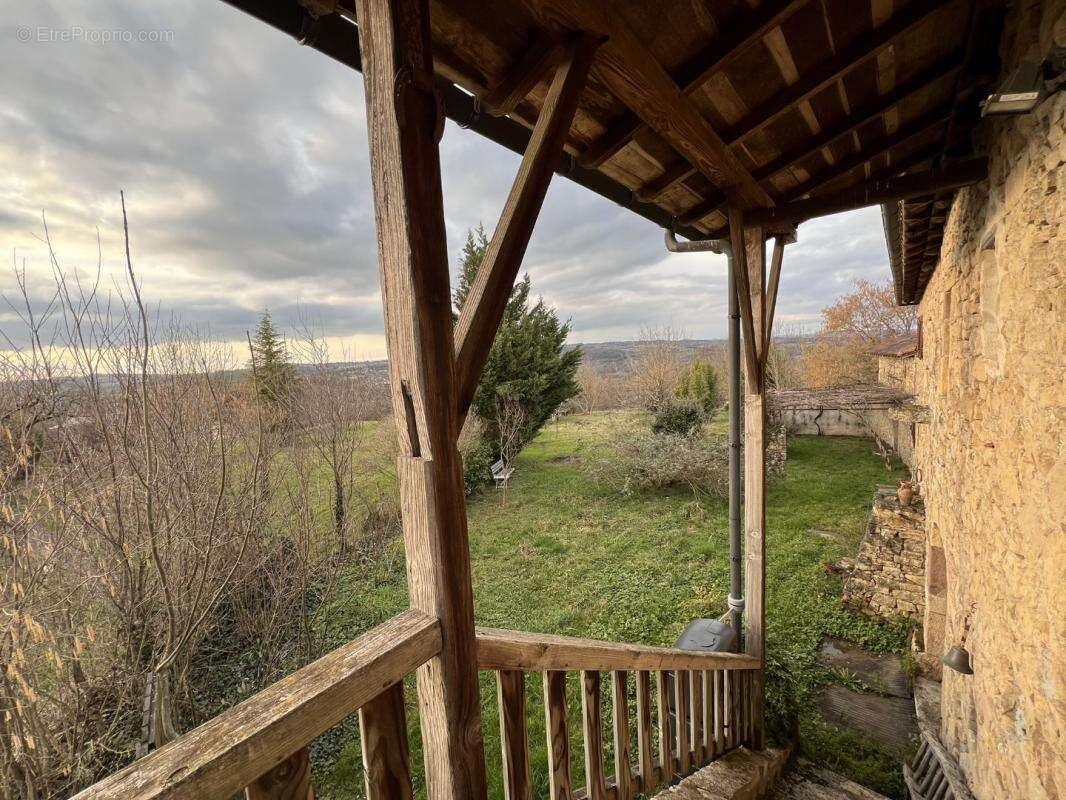 Maison à LENTILLAC-SAINT-BLAISE