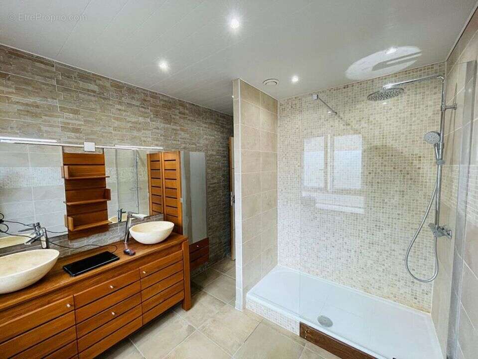 Appartement à LION-SUR-MER