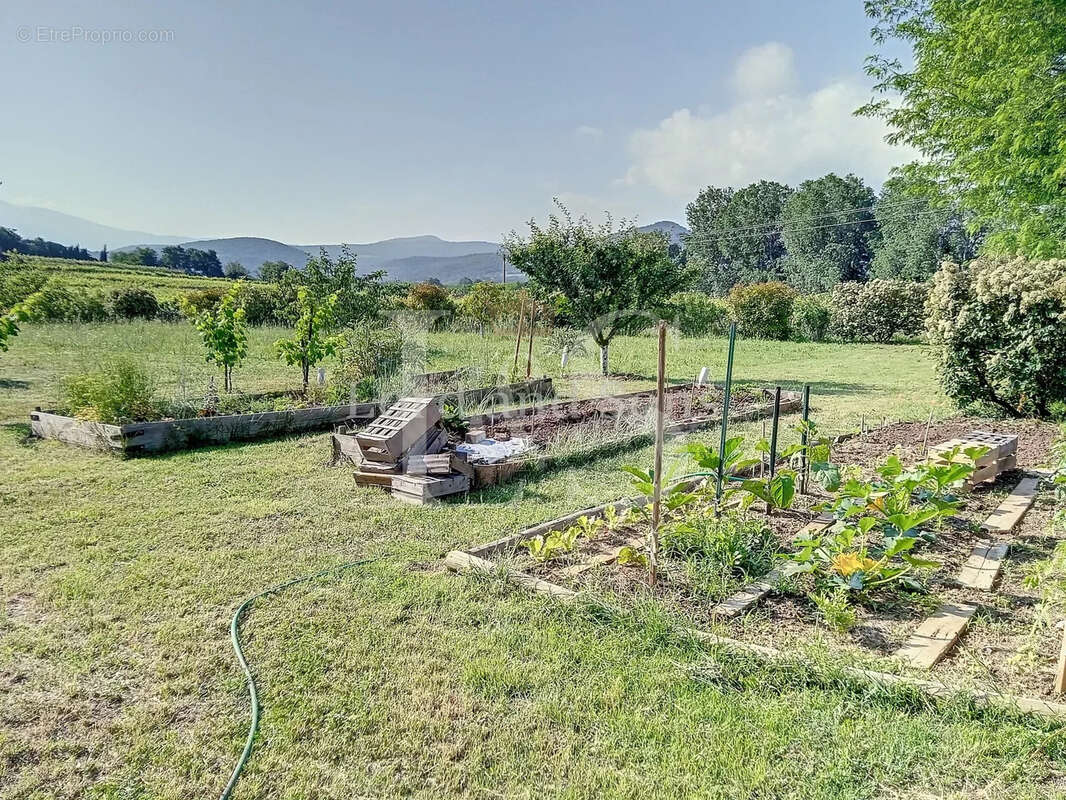 Maison à VAISON-LA-ROMAINE