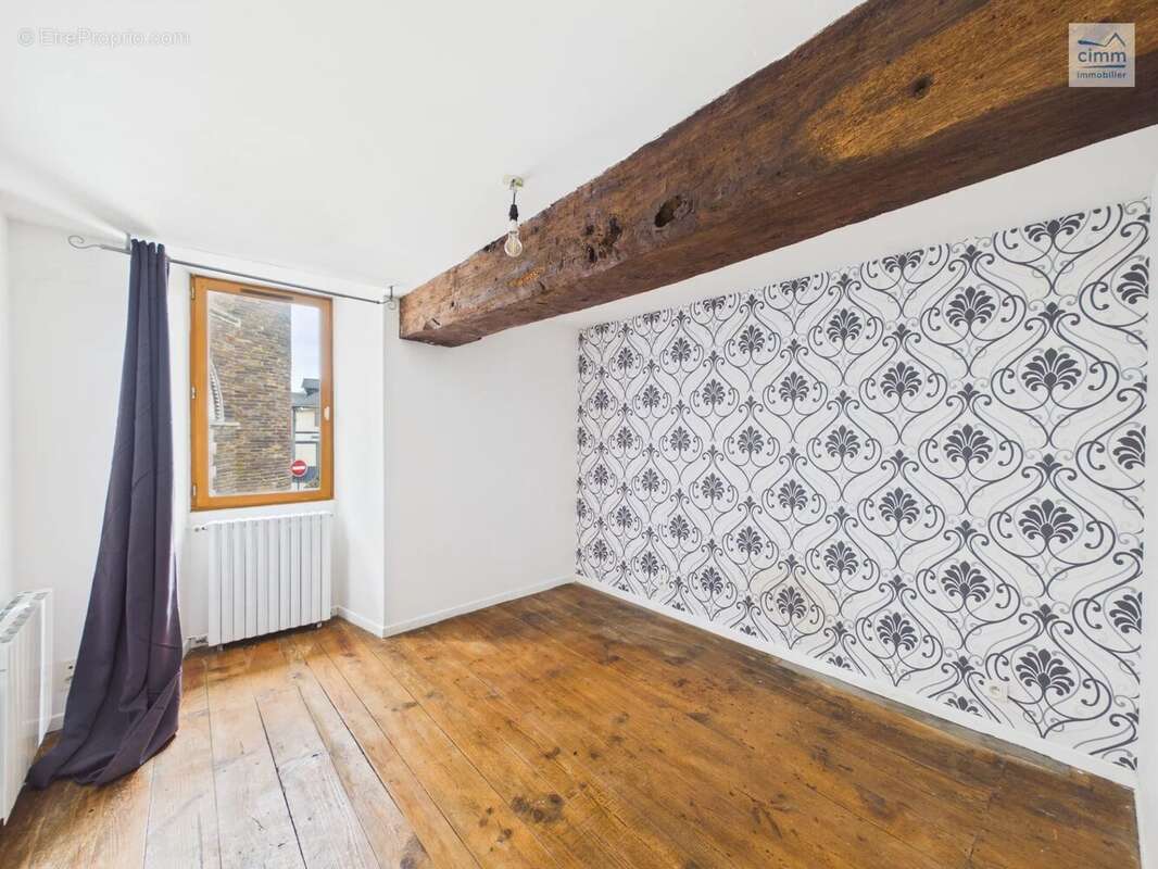 Maison à LES BRULAIS