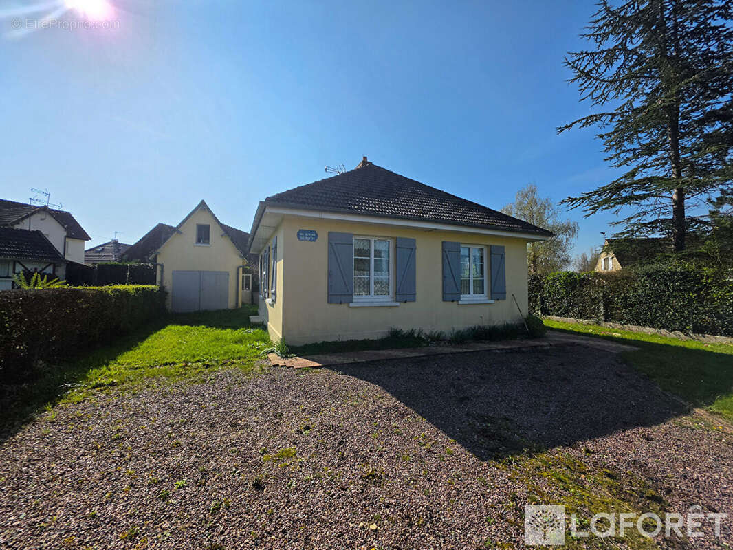 Maison à MERVILLE-FRANCEVILLE-PLAGE