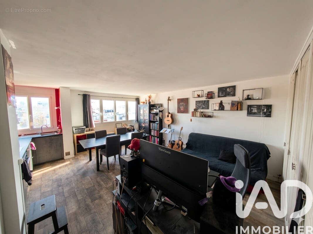 Photo 4 - Appartement à PARIS-18E