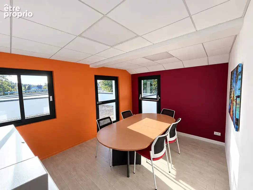 Bureaux Quimper 115 m2 avec terrasse privative et parkings - photo 3