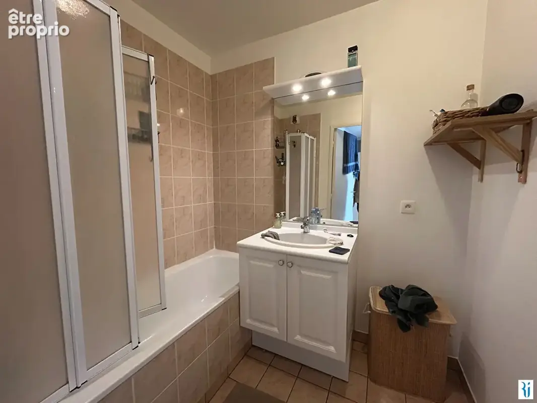 A vendre Rouen Rive Gauche F3 63m²  balcon parking - photo 8