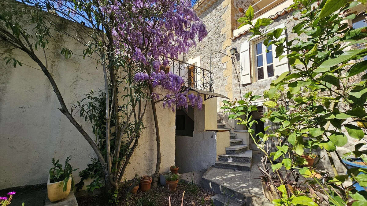Maison à SERVIAN