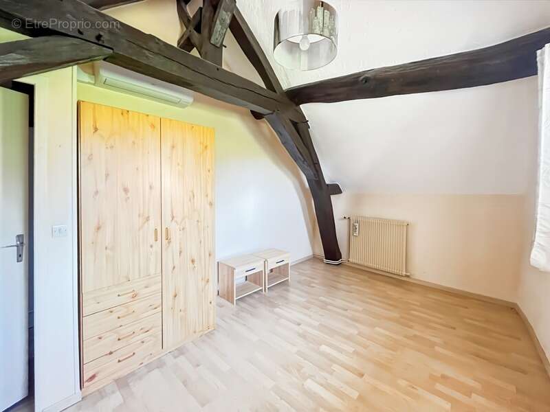 Maison à SAINT-YTHAIRE