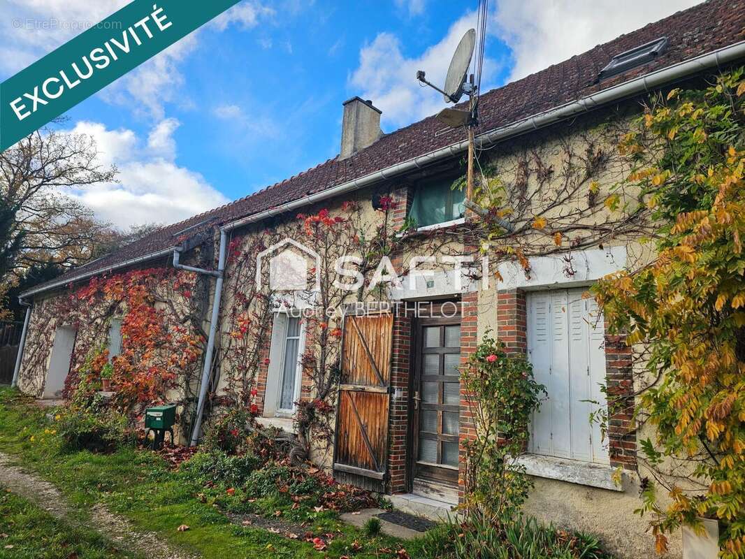 Photo 2 - Maison à SENS-BEAUJEU