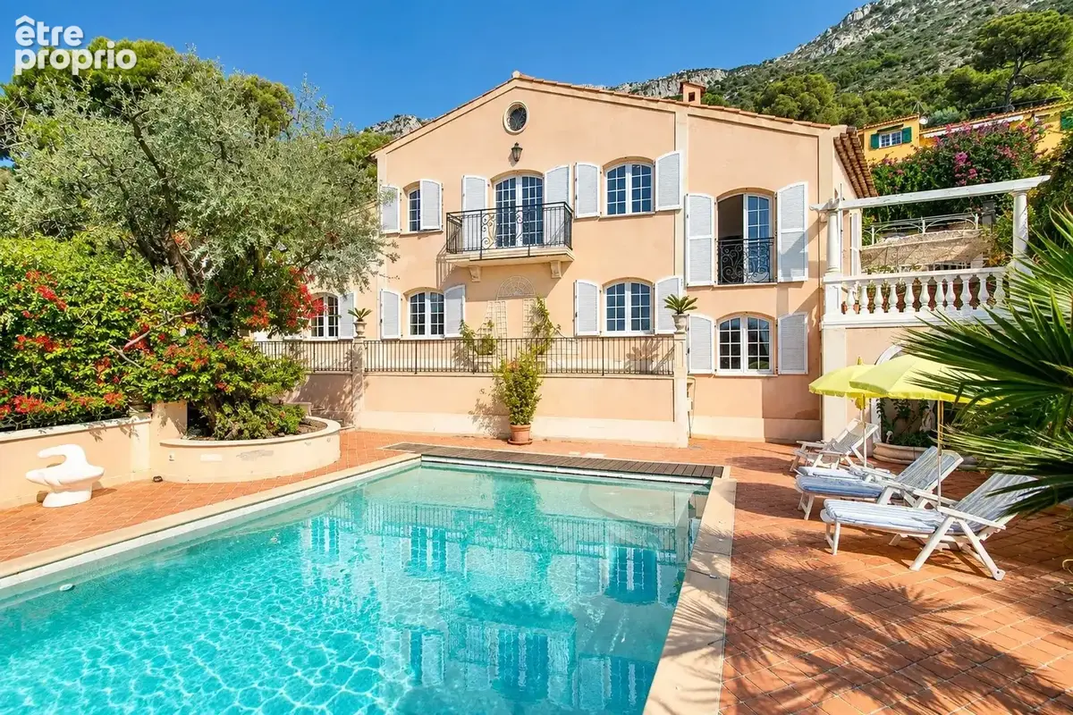 Cap d'ail - villa 350m²  terrain 1425m²  vue mer - photo 20