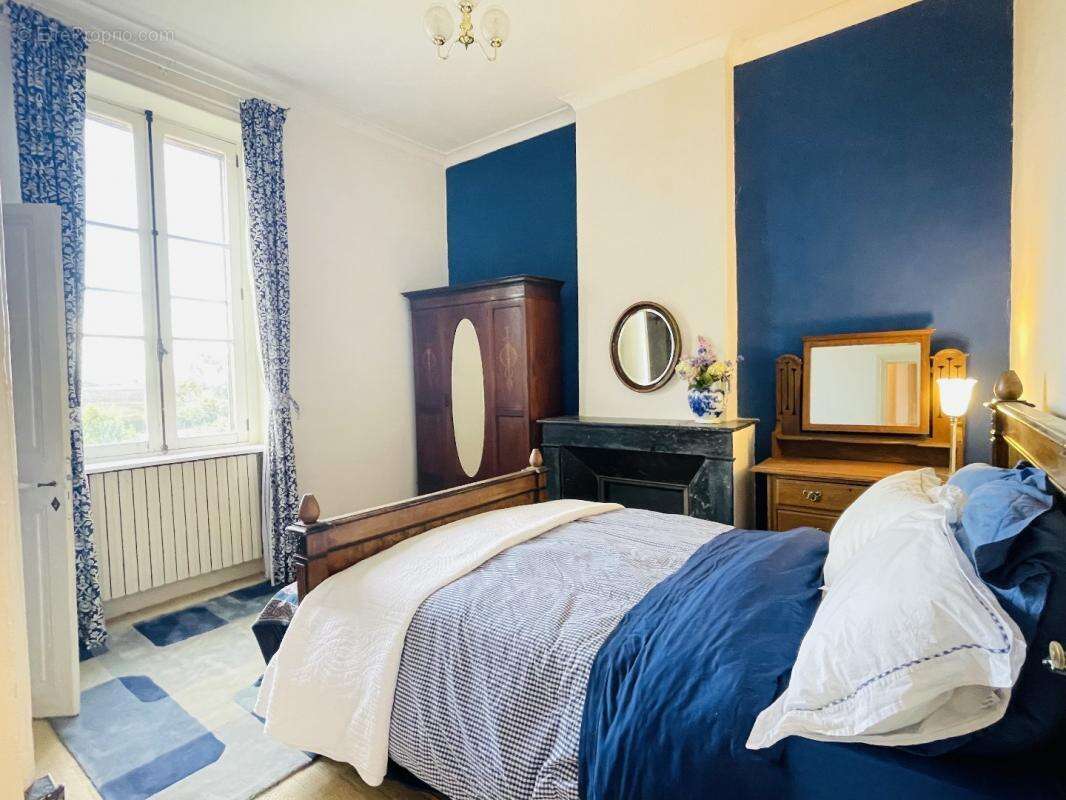 Maison à SAINTE-DODE