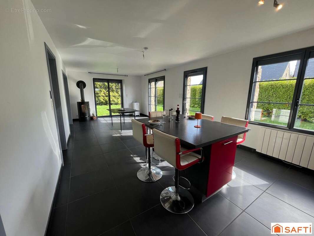 Maison 144 m² à Benodet  - photo 3
