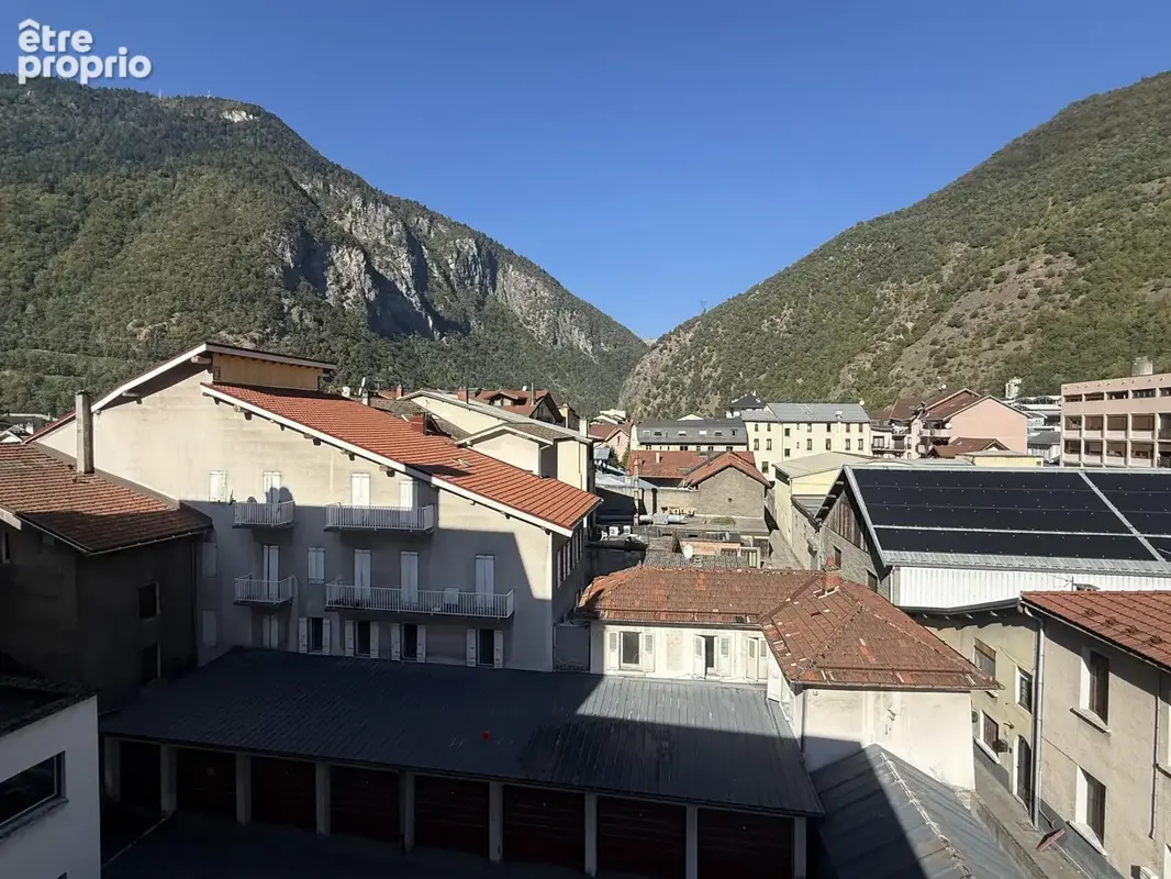 Moutiers   centre-ville   105,26 m2   dernier étage   balcon   ascenseur - photo 4