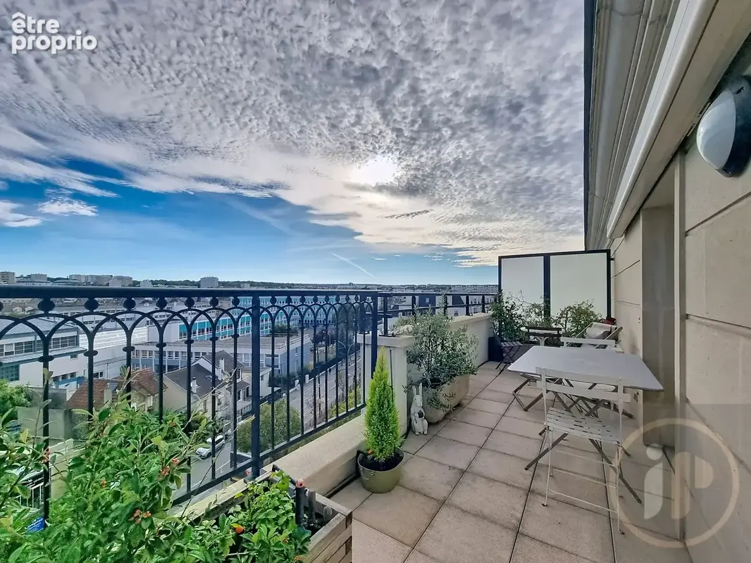 Poissy noailles   4 pièces avec terrasse de 22 m2 au dernier étage - photo 2