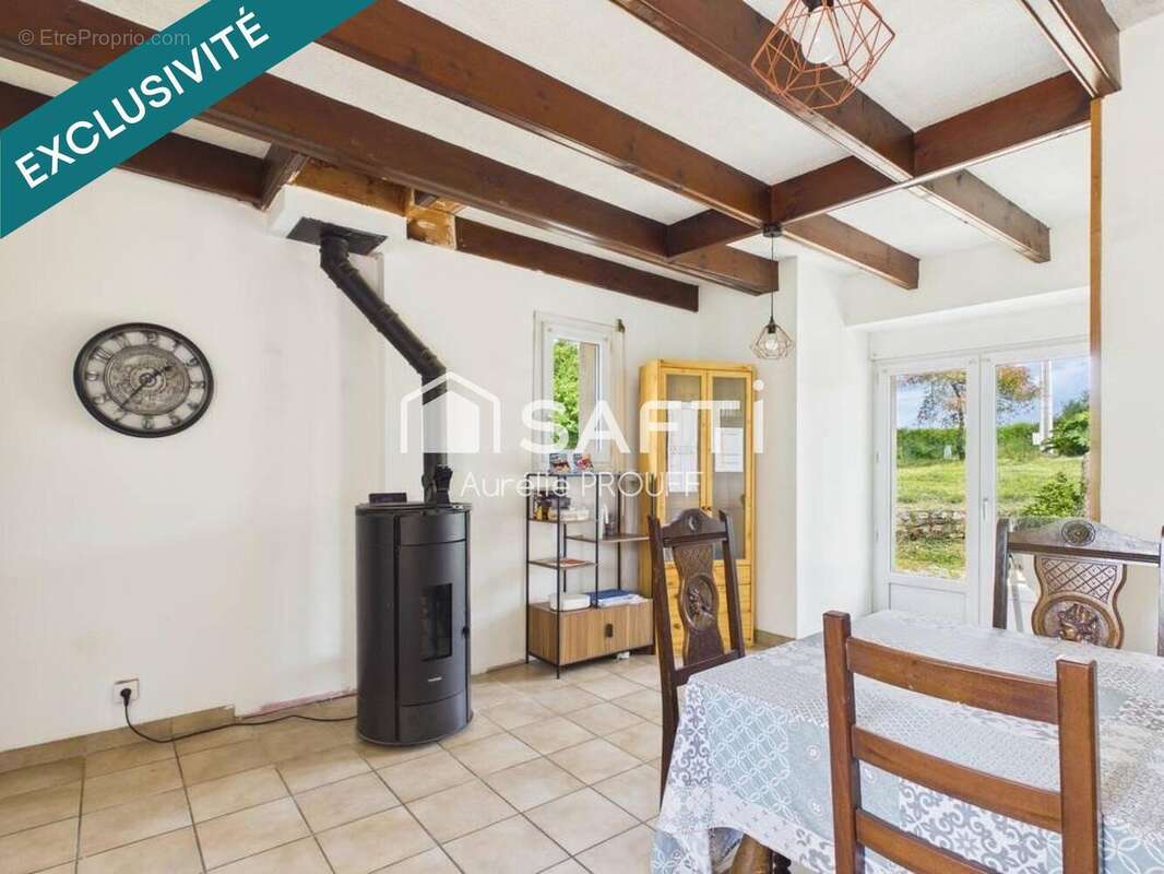 Photo 7 - Maison à LE CLOITRE-SAINT-THEGONNEC