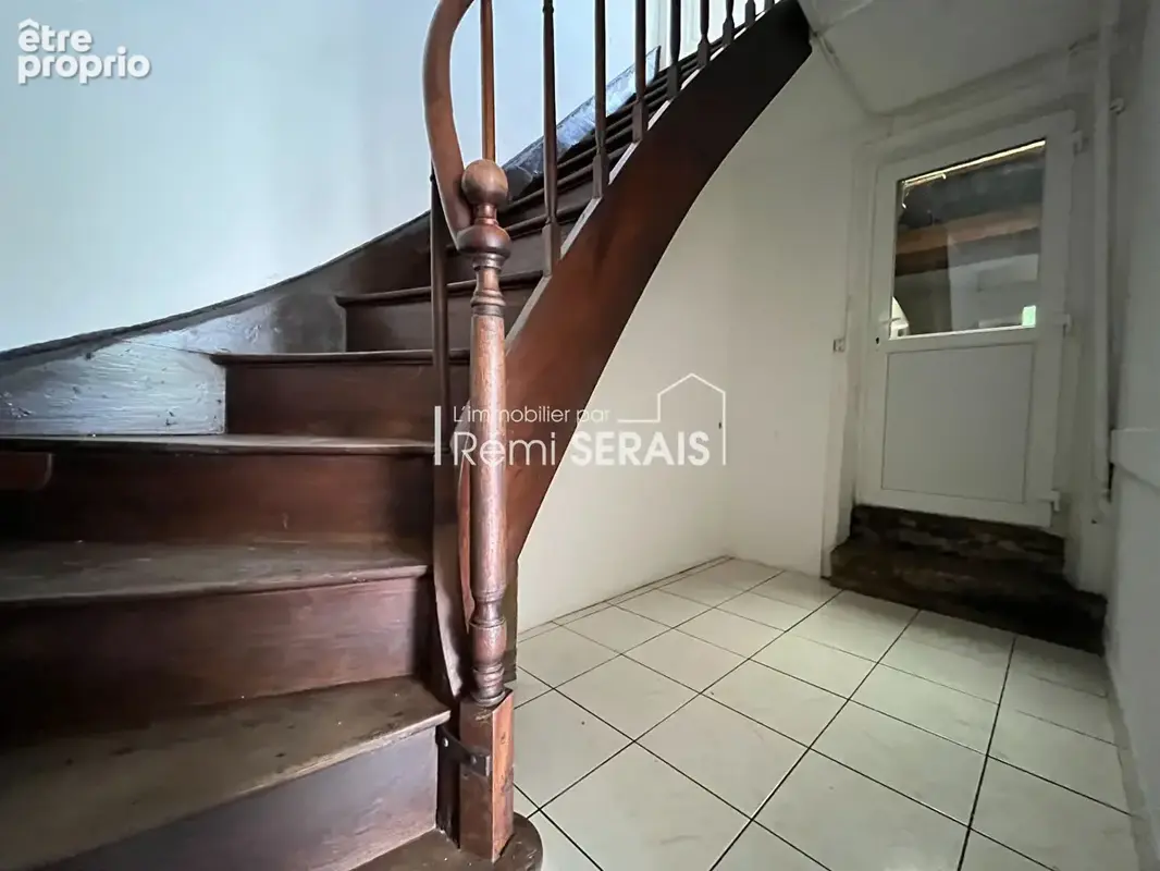 Domfront Maison proche centre 2 chambres - jardin : idéal investisseur - photo 5