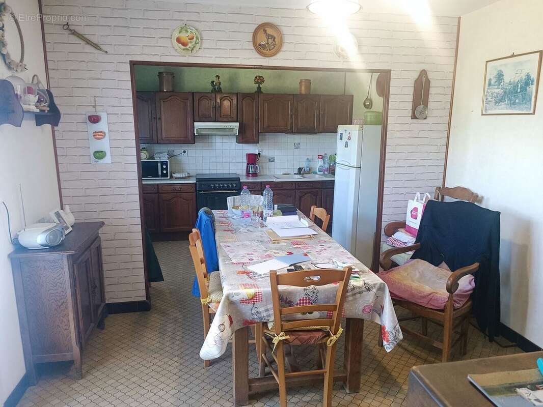 Maison à HUCHENNEVILLE