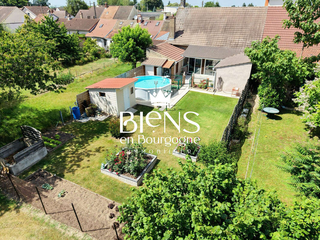 Maison à SEURRE
