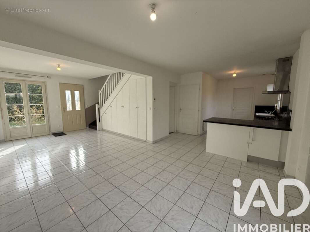 Maison 90 m² à La Grande-Paroisse  - photo 6