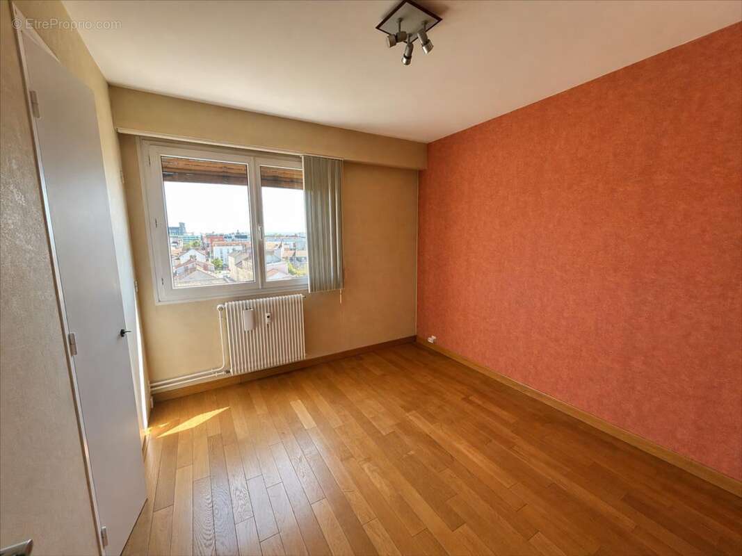 Appartement 79 m² à Reims  - photo 44