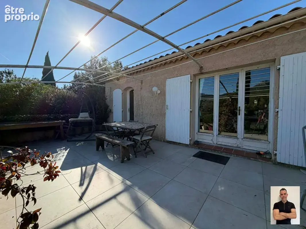 Propriétés 190M² sur 4000M² de terrain - photo 5