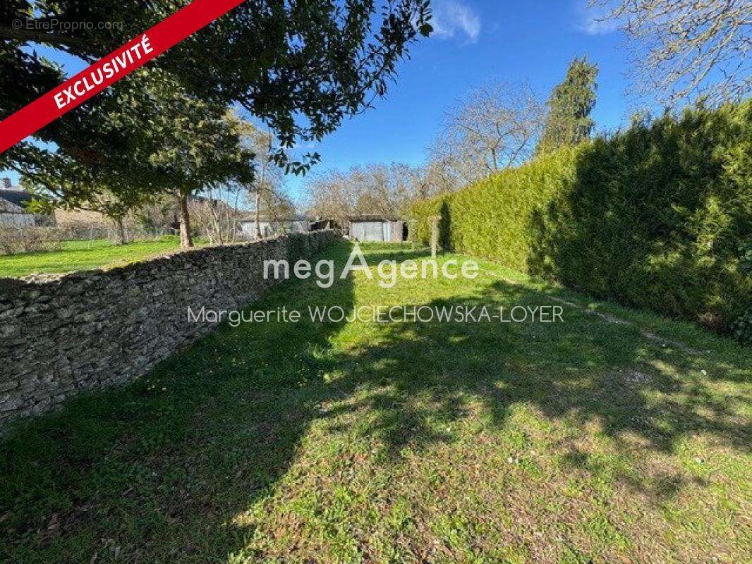 Maison à FRESNAY-SUR-SARTHE