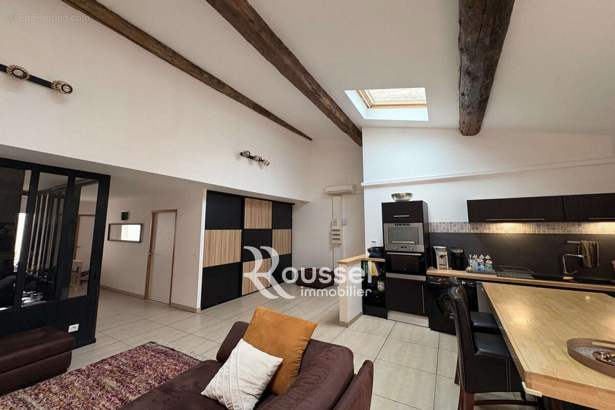 Appartement à VILLEVEYRAC