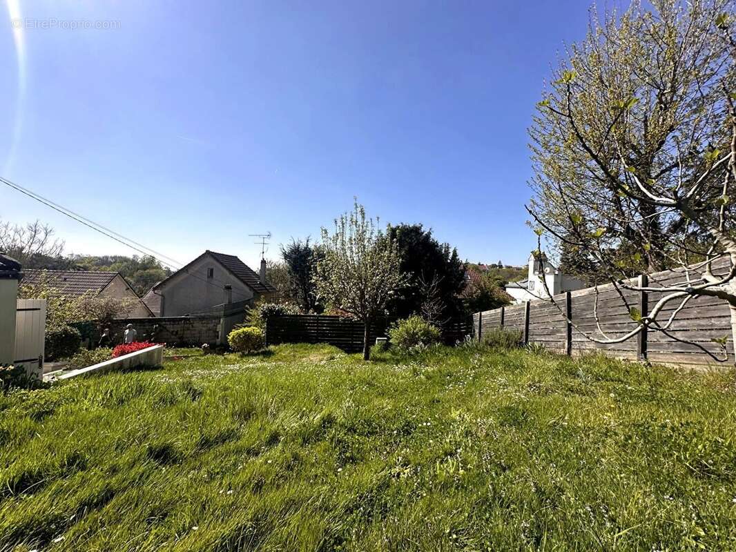 Maison à MONTMORENCY