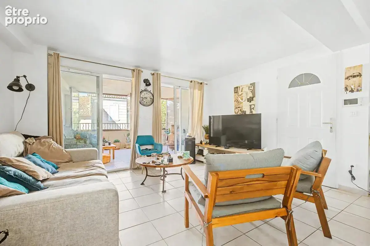 Appartement T3 de 82 m² à Villelaure - photo 6