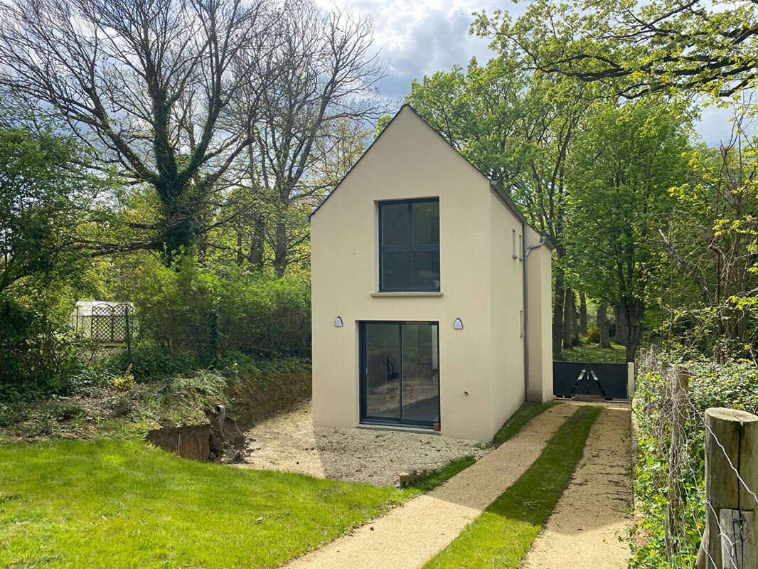 Maison à MONTFORT-L'AMAURY