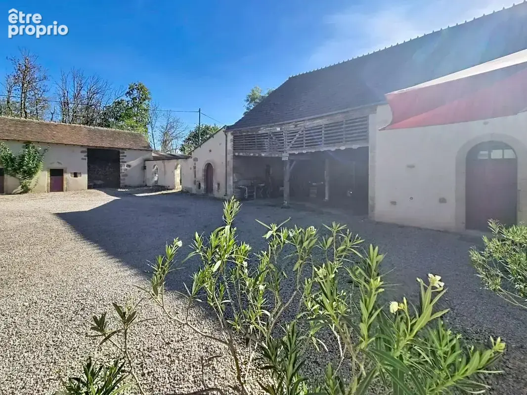 Maison 6 pièces 250 m² à vendre à Chateaumeillant (18370) - photo 31