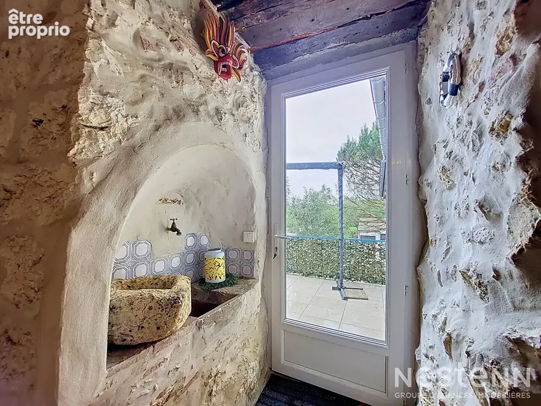 A Vendre Maison de ville en pierre de 136 m² avec jardin au coeur de Gondrin - photo 10